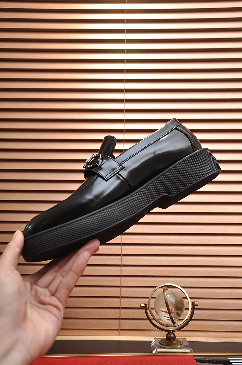 Men's shoes 💰720💶 [Ferragamo/Ferragamo] The latest model in the counter. Original imported open-sided high-quality cowhide hand-woven + imported 🐂 cowhide + original luxury metal buckle + original combination outsole. Comparison without pressure 38--45 (45 custom-made)